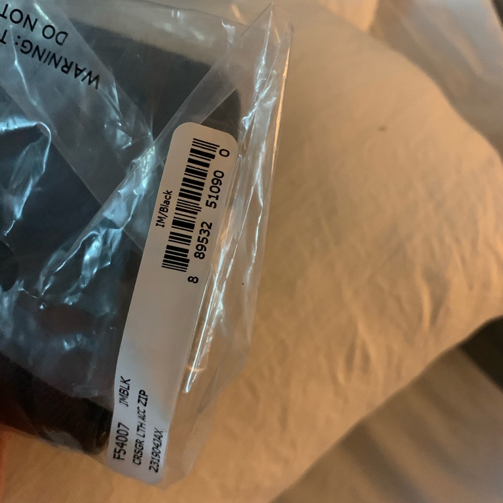 COACH Authentic Wallet.